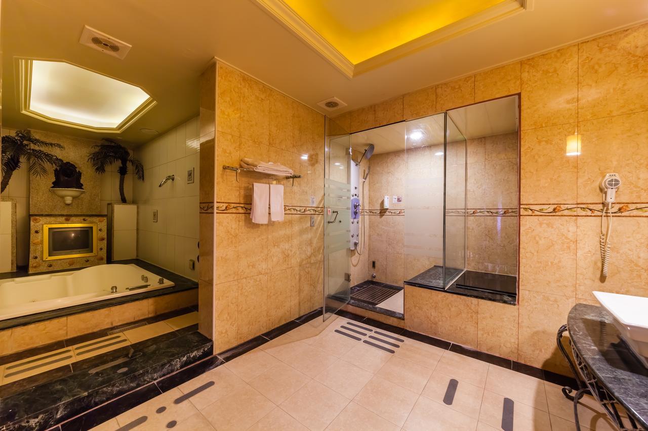 Lestar Motel Taoyuan Exterior photo